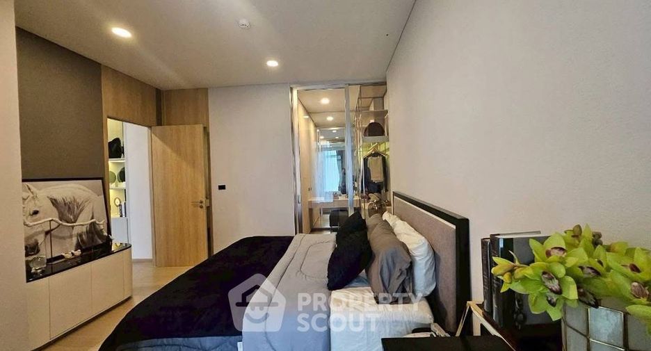 For rent 2 bedrooms condo in Khlong Toei, Bangkok