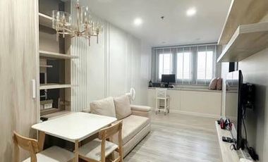 Condo en alquiler de 1 habitaciones en Huai Khwang, Bangkok