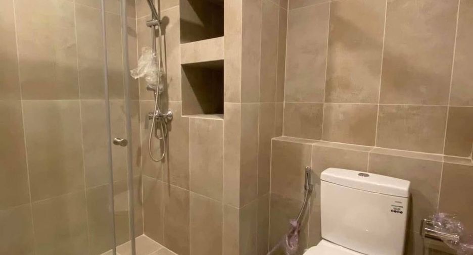 For rent 1 bed condo in Yan Nawa, Bangkok