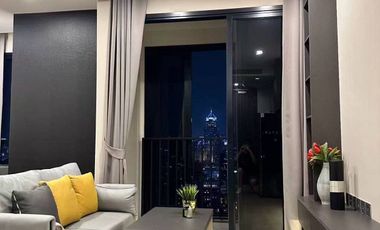 Condo en alquiler de 1 habitaciones en Khlong Toei, Bangkok