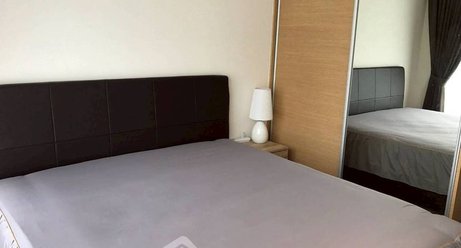 For rent 2 ベッドルーム condo in Khlong Toei, Bangkok