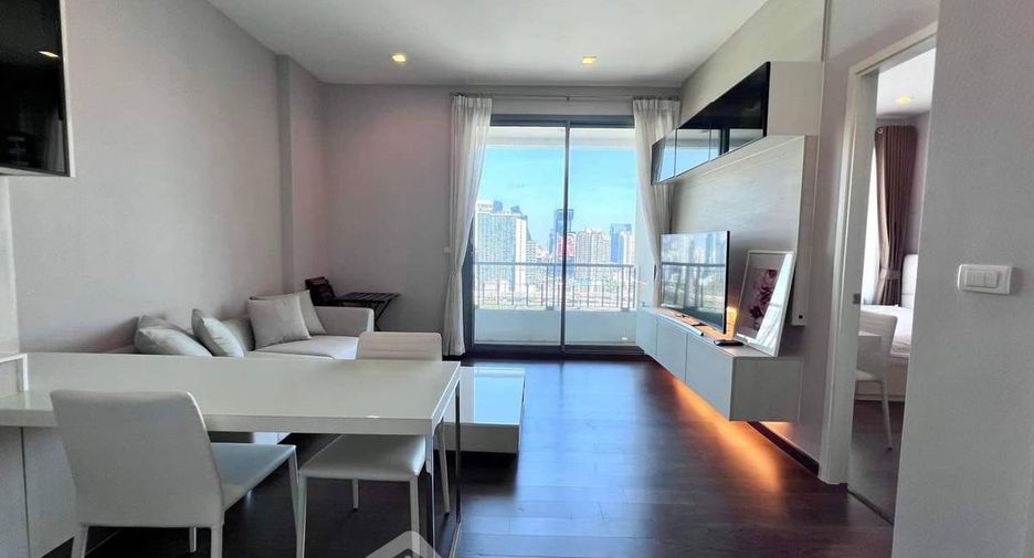 Condo en alquiler de 1 habitaciones en Watthana, Bangkok