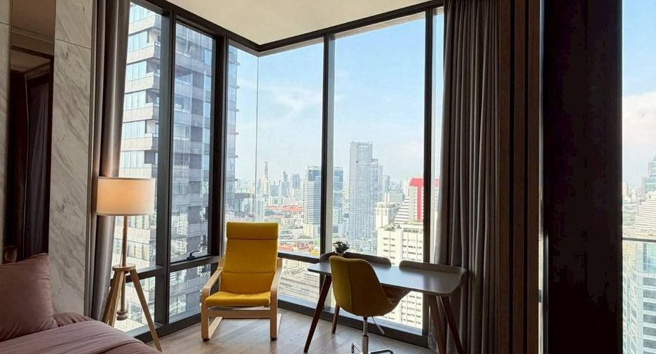 Wohnung zur Miete mit 1 Zimmer in Bang Rak, Bangkok
