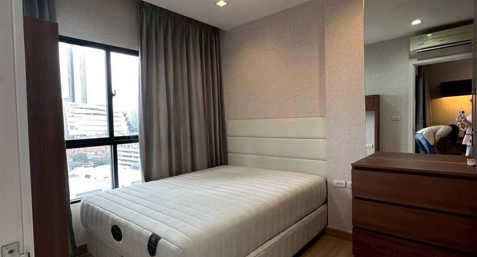 Wohnung zur Miete mit 1 Zimmer in Khlong San, Bangkok