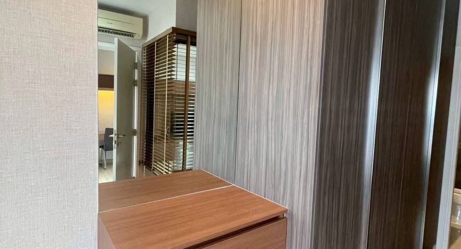 Wohnung zur Miete mit 1 Zimmer in Khlong San, Bangkok