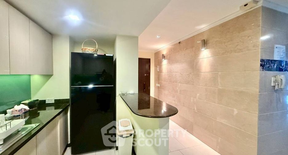 For rent 2 ベッドルーム condo in Sattahip, Chonburi
