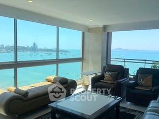 For rent 2 bedrooms condo in Bang Saray, Pattaya
