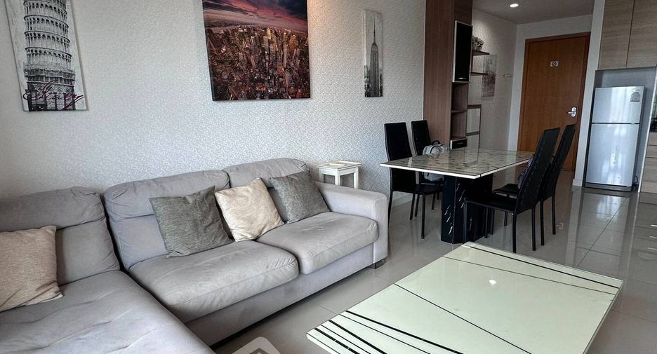 For rent 2 bedrooms condo in Watthana, Bangkok