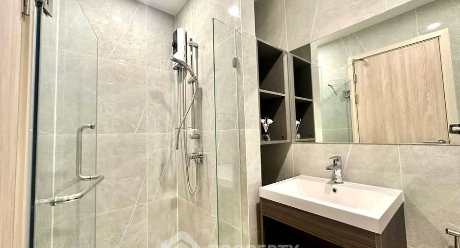 À louer 1 chambre condo à Huai Khwang, Bangkok