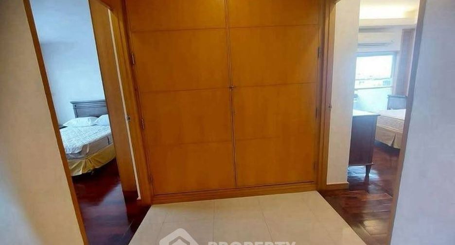 For rent 2 bedrooms apartment in Sathon, Bangkok