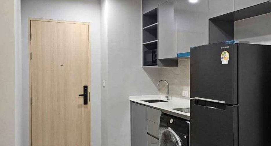For rent 2 bedrooms condo in Bang Na, Bangkok
