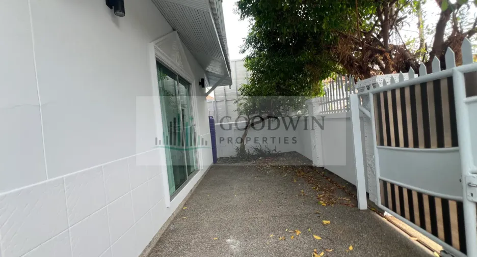 For rent 3 bedrooms house in South Pattaya, Pattaya