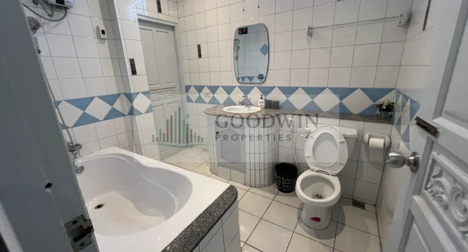 For rent 3 bedrooms house in South Pattaya, Pattaya