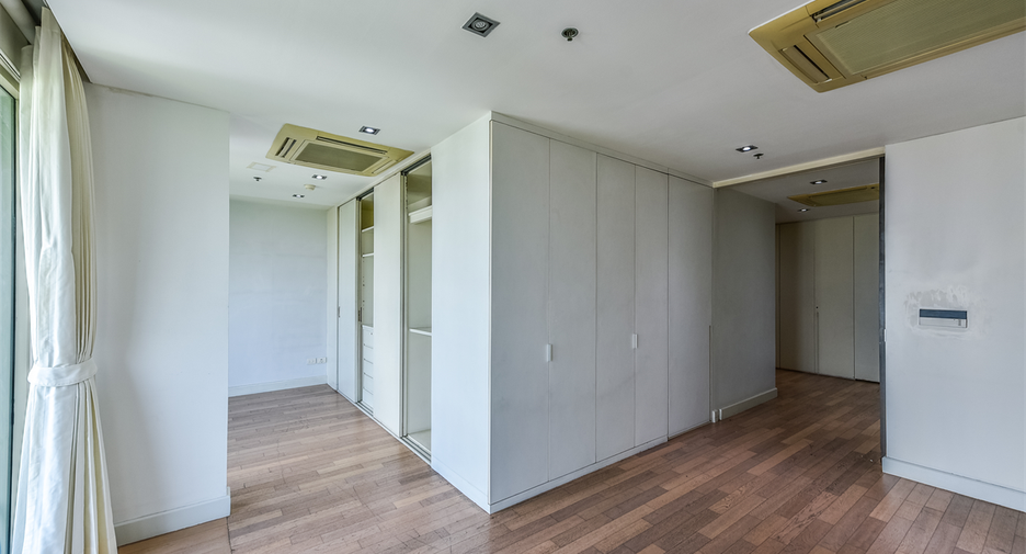 Wohnung zum Kauf mit 3 Zimmer in Khlong Toei, Bangkok
