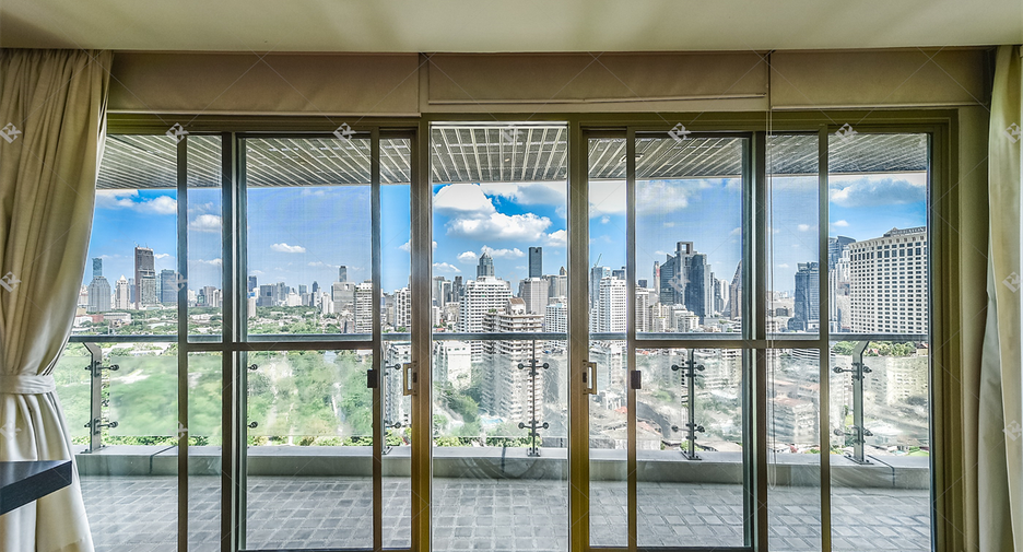 À vendre 3 chambres condo à Khlong Toei, Bangkok