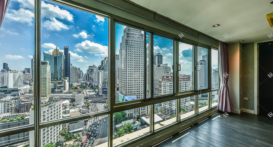 À vendre 3 chambres condo à Khlong Toei, Bangkok