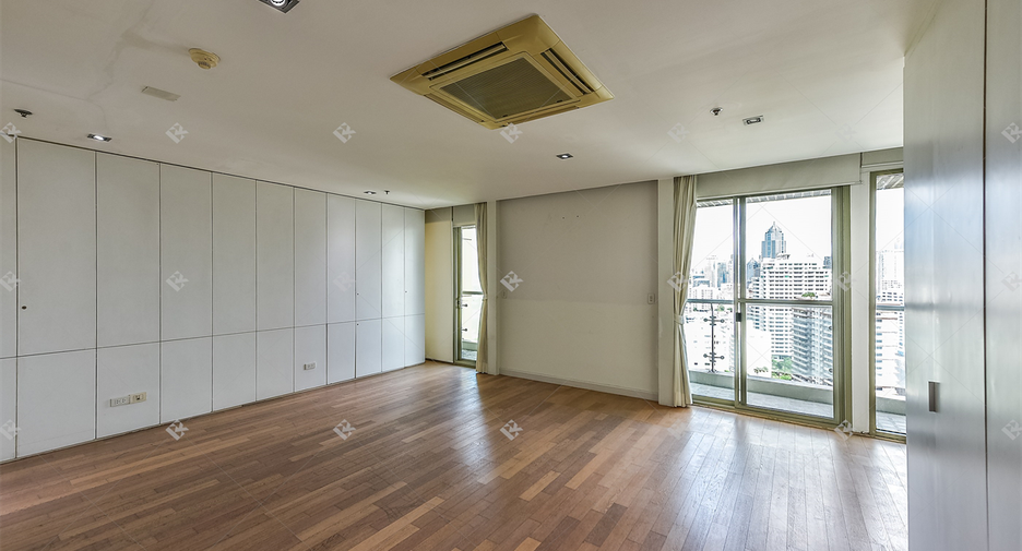 À vendre 3 chambres condo à Khlong Toei, Bangkok