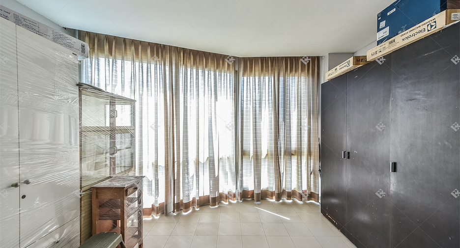 À vendre 3 chambres condo à Khlong Toei, Bangkok