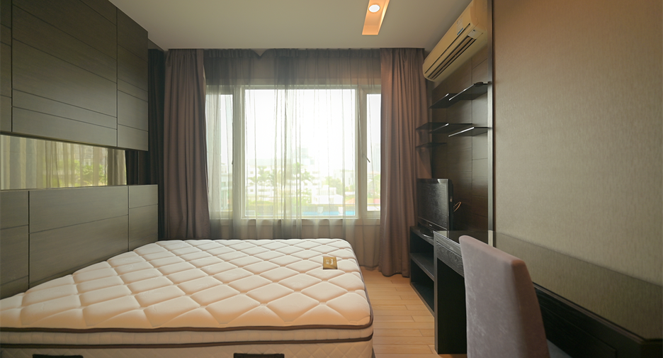 Condo en alquiler de 2 habitaciones en Khlong Toei, Bangkok