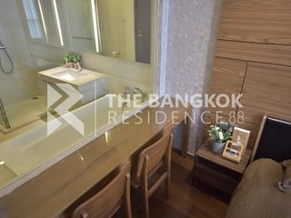 Condo en alquiler de 1 habitaciones en Watthana, Bangkok