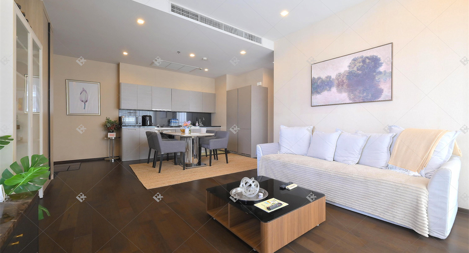 For rent 2 bedrooms condo in Khlong Toei, Bangkok