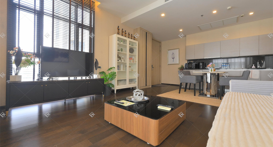 For rent 2 bedrooms condo in Khlong Toei, Bangkok
