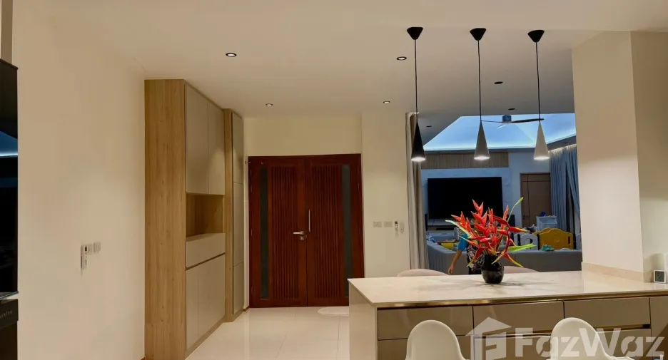 Villa zur Miete mit 4 Zimmer in Mueang Phuket, Phuket