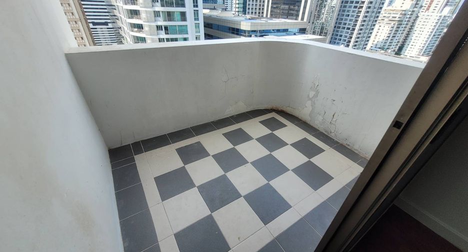 Wohnung zur Miete mit 3 Zimmer in Watthana, Bangkok
