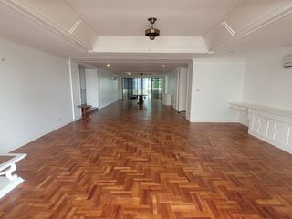 Wohnung zur Miete mit 3 Zimmer in Watthana, Bangkok