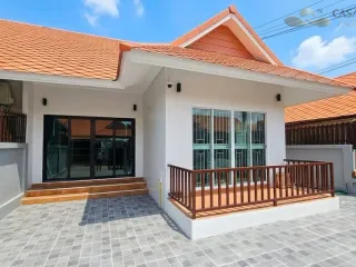 Haus zum Kauf mit 2 Zimmer in Bang Lamung, Chonburi