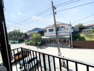 À vendre 2 chambres maison à Sam Phran, Nakhon Pathom