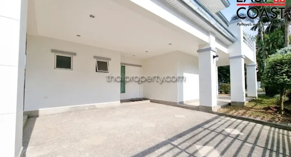Haus zur Miete und zum Kauf mit 3 Zimmer in Mueang Rayong, Rayong