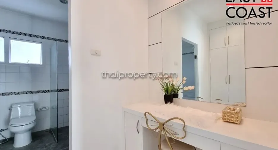Haus zur Miete und zum Kauf mit 3 Zimmer in Mueang Rayong, Rayong