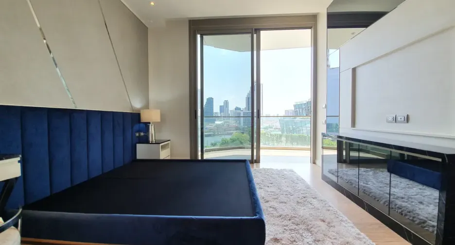 Condo en alquiler de 1 habitaciones en Khlong San, Bangkok