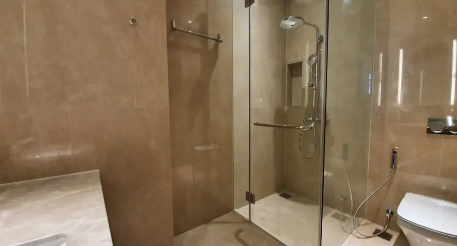 Condo en alquiler de 1 habitaciones en Khlong San, Bangkok