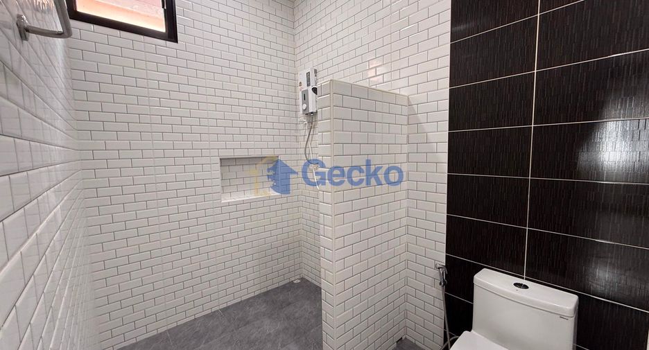 For sale 3 ベッドルーム house in Huay Yai, Pattaya