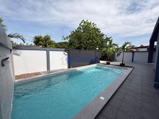 Haus zum Kauf mit 3 Zimmer in Bang Lamung, Chonburi
