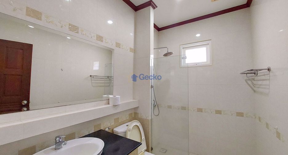 Casa en venta de 5 habitaciones en Jomtien, Pattaya