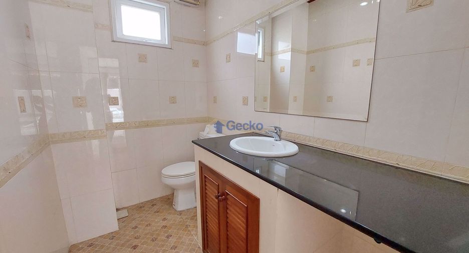 Casa en venta de 5 habitaciones en Jomtien, Pattaya