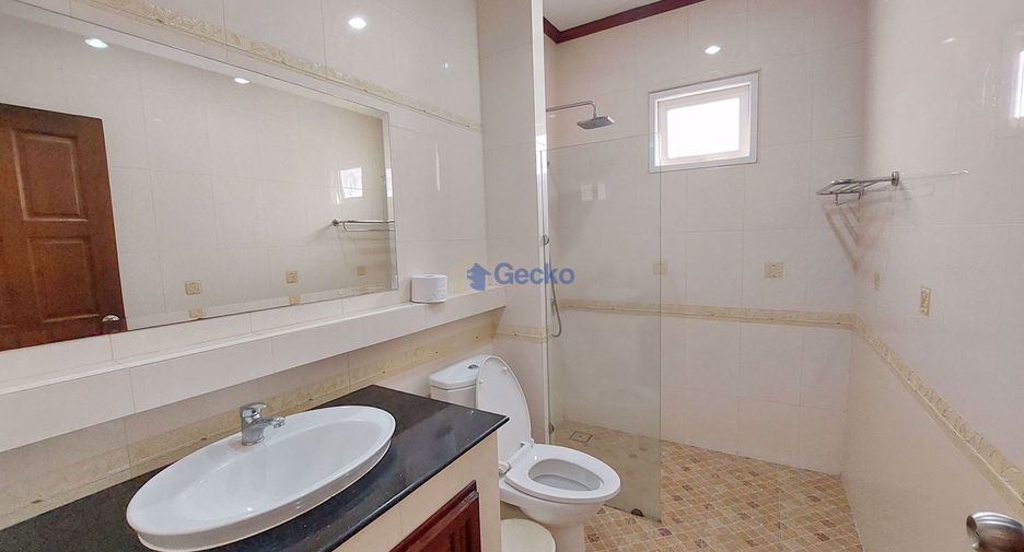 Casa en venta de 5 habitaciones en Jomtien, Pattaya