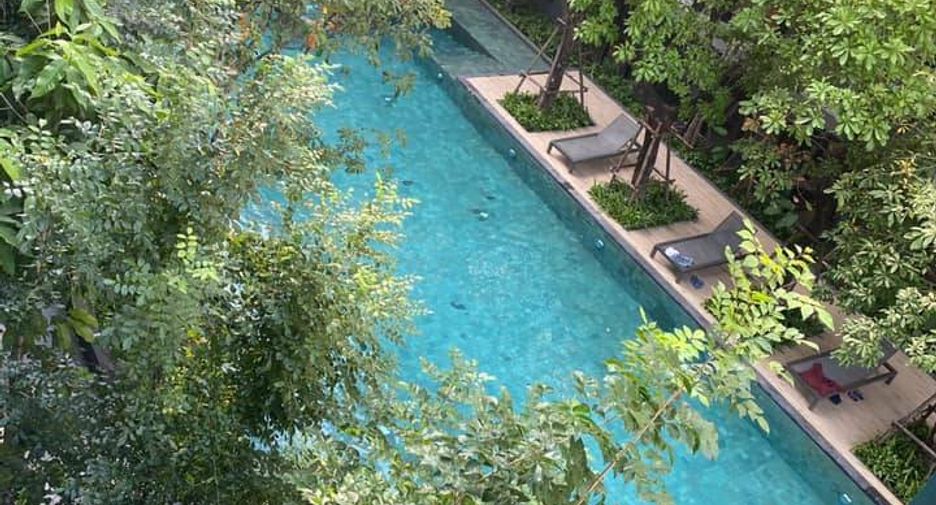 Condo en venta de 2 habitaciones en Khlong Toei, Bangkok