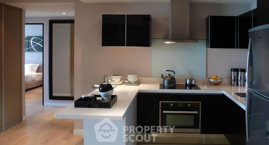 Condo en alquiler y en venta de 2 habitaciones en Watthana, Bangkok