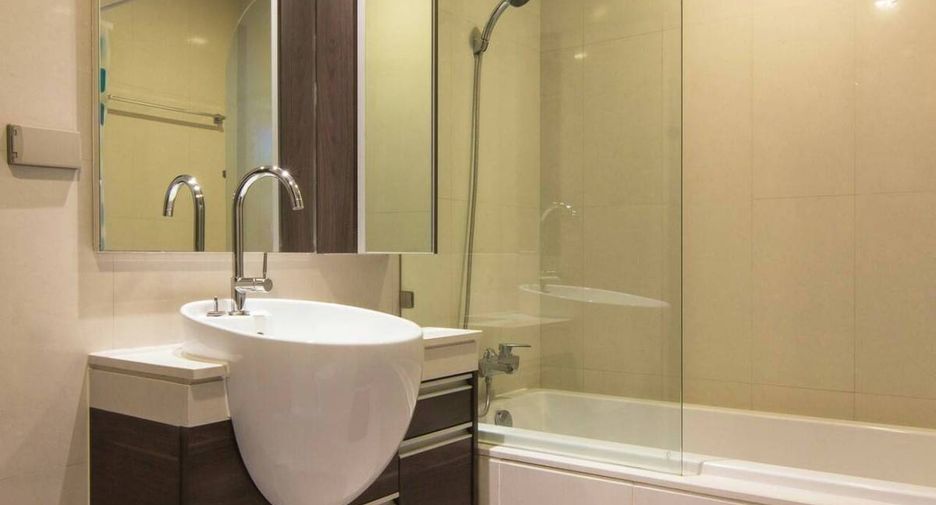 À vendre 1 chambre condo à Watthana, Bangkok