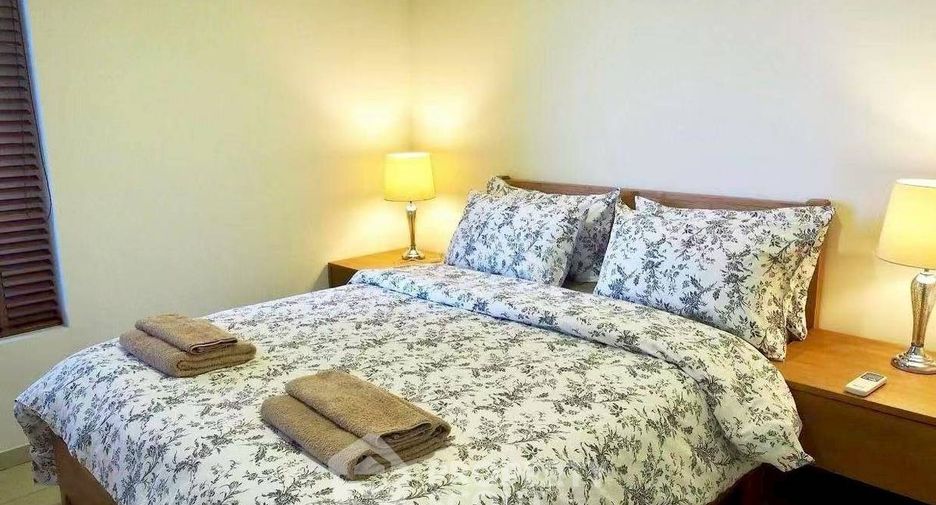 For rent 2 bedrooms condo in North Pattaya, Pattaya