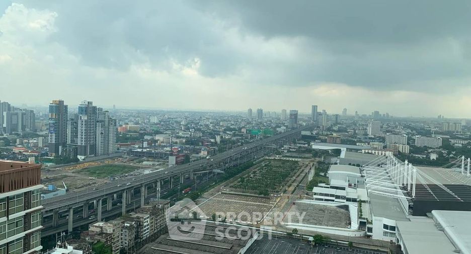 For rent 3 bedrooms condo in Bang Na, Bangkok
