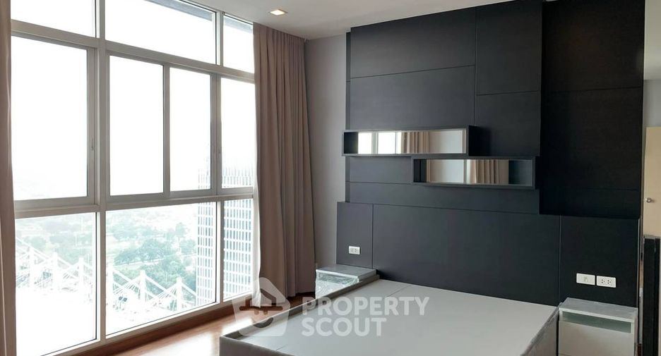 For rent 3 bedrooms condo in Bang Na, Bangkok