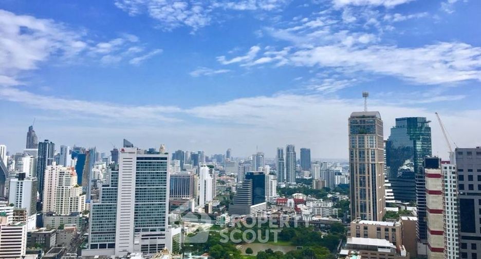 For sale 1 bed condo in Khlong Toei, Bangkok