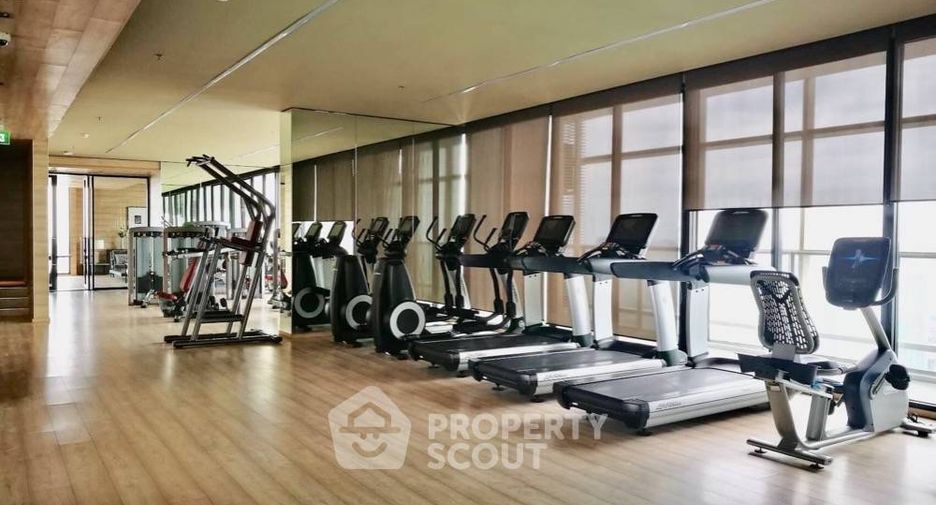 For sale 1 bed condo in Khlong Toei, Bangkok