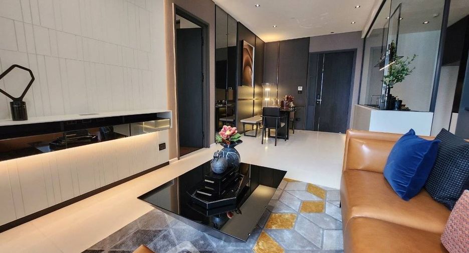 For sale 2 bedrooms condo in Watthana, Bangkok