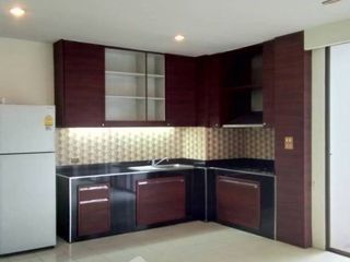 For sale 4 bedrooms townhouse in Yan Nawa, Bangkok